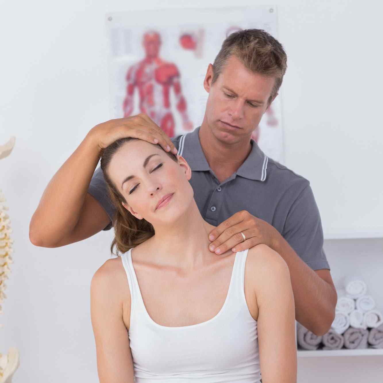 https://medicalprosolution.com/wp-content/uploads/2015/12/kiroprakticar.jpg